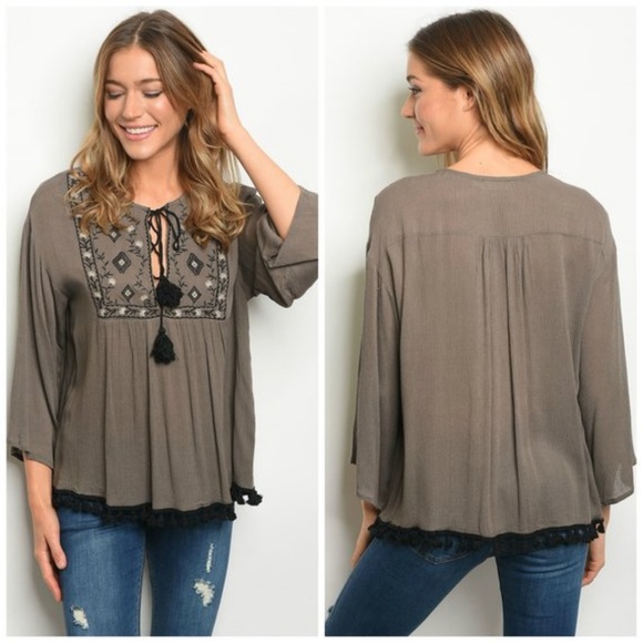Super Cute Olive Boho Tunic - Picture 1 of 6